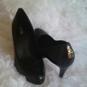 Michael Kors Antoinette pumps